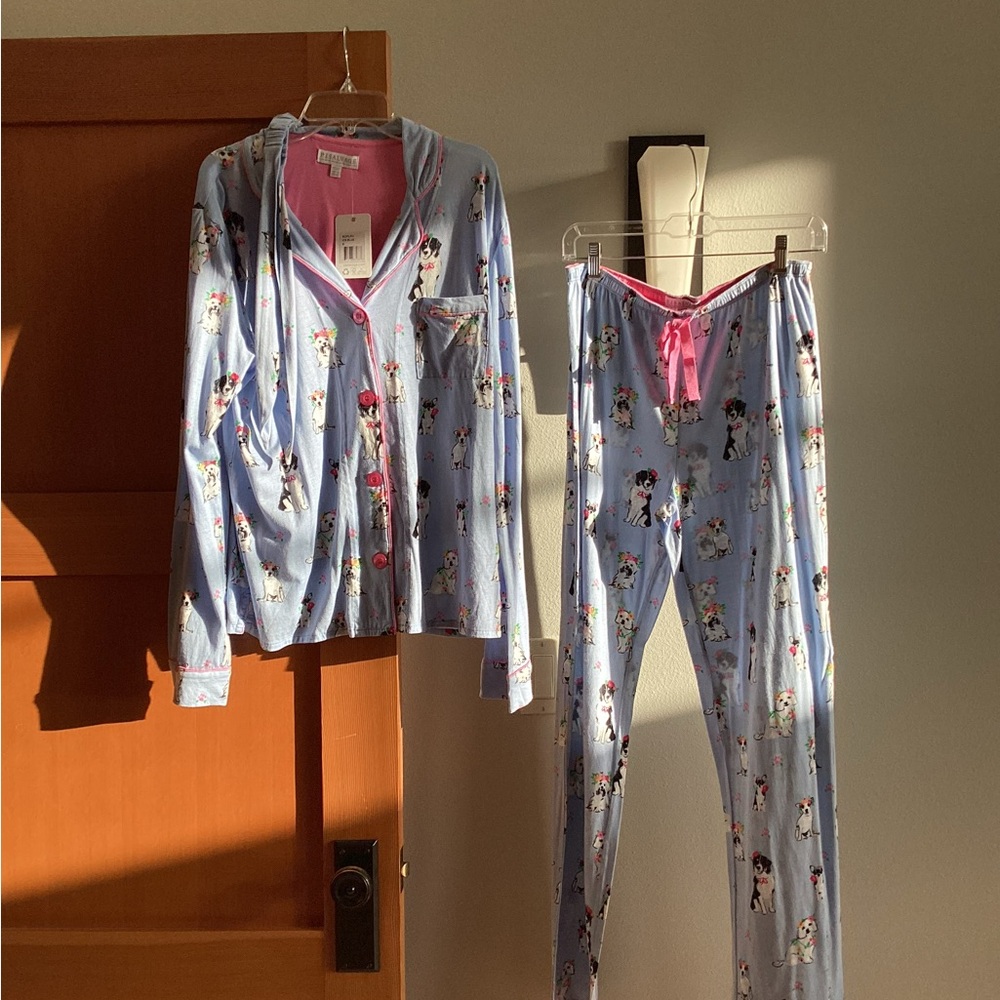 PJ Salvage 3 piece lounge set NWT